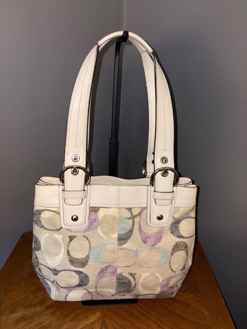 Coach Hampton Signature Multi Color Canvas Bag - Picture 4 of 11